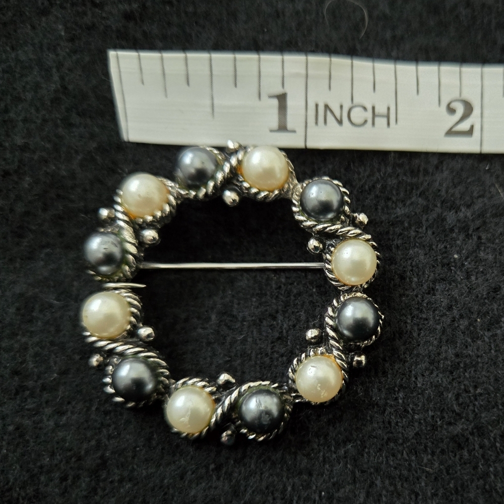 Vintage Avon Pearl Brooch Grey and White Pearl